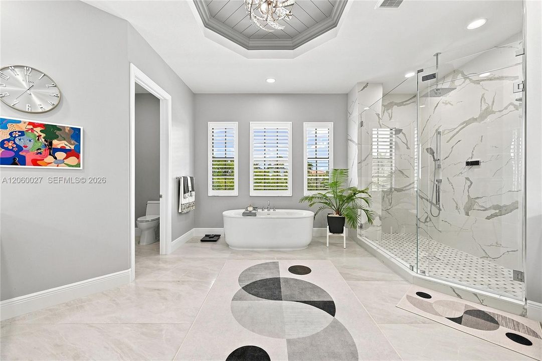 For Sale: $2,950,000 (5 beds, 5 baths, 5329 Square Feet)