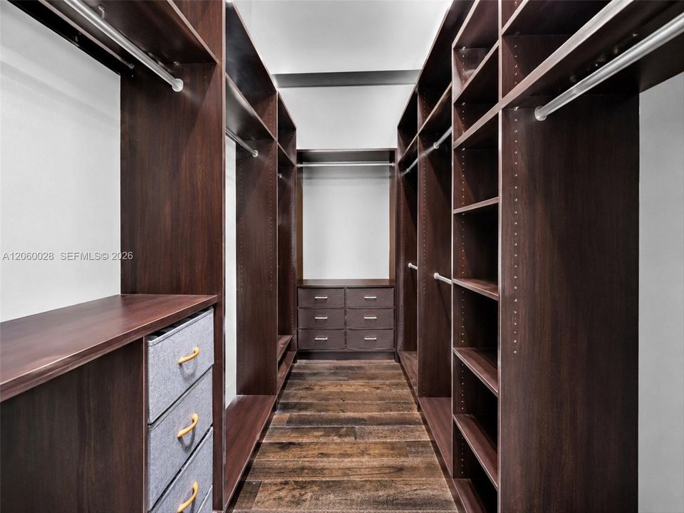 На продажу: $1,149,900 (4 спален, 3 ванн, 2515 Квадратных фут)