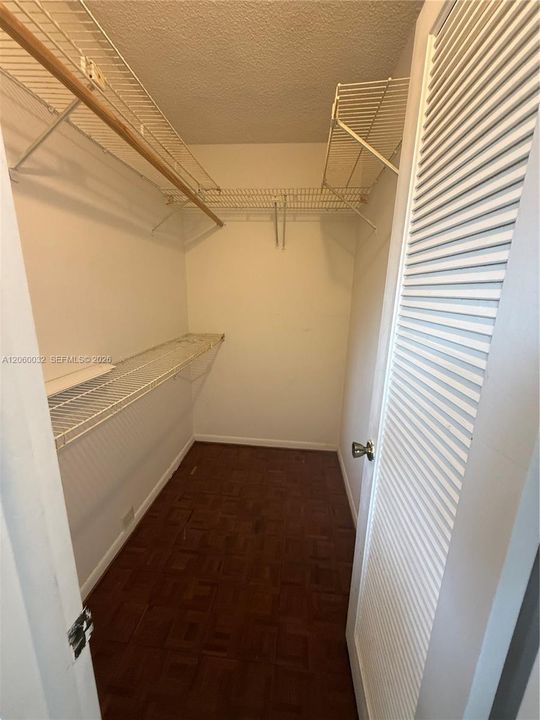 En Venta: $149,900 (2 camas, 2 baños, 1010 Pies cuadrados)