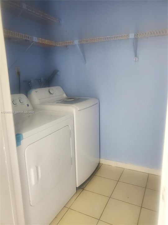 En Venta: $149,900 (2 camas, 2 baños, 1010 Pies cuadrados)