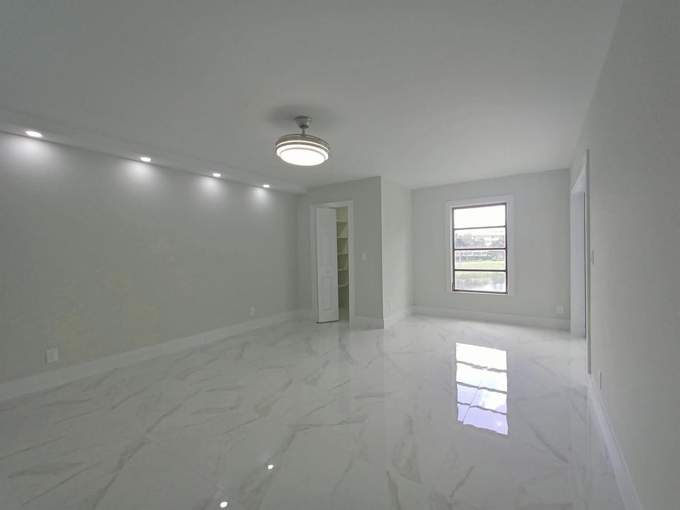 Entering Master Suite
