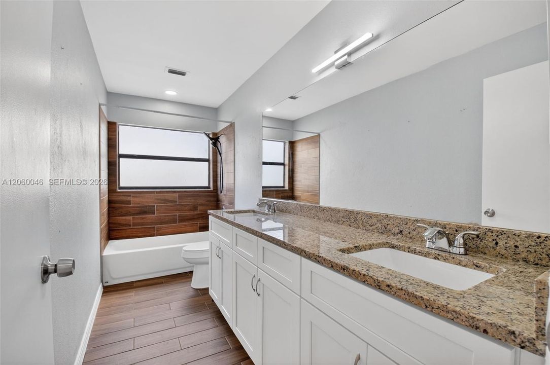 В аренду: $4,750 (4 спален, 2 ванн, 2279 Квадратных фут)