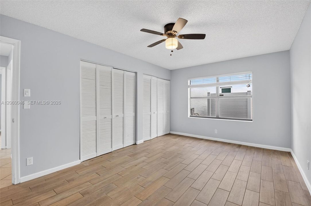 В аренду: $4,750 (4 спален, 2 ванн, 2279 Квадратных фут)