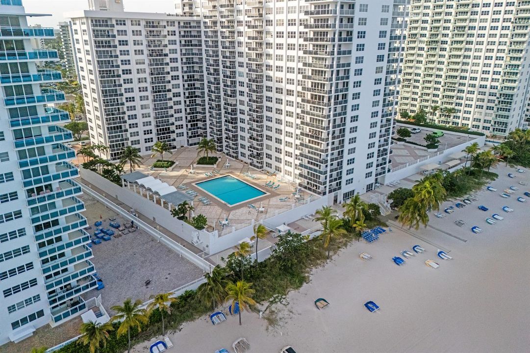 PDS Pool:Beach aerial
