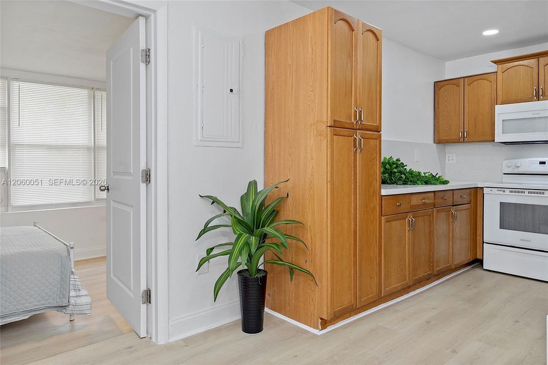 На продажу: $460,000 (3 спален, 2 ванн, 872 Квадратных фут)