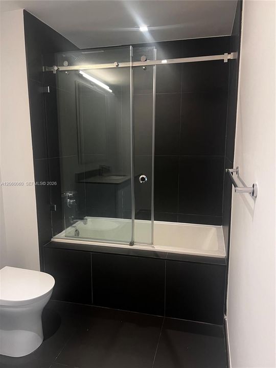 В аренду: $3,000 (1 спален, 1 ванн, 752 Квадратных фут)