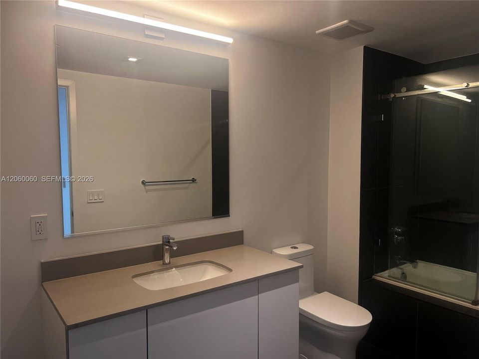 В аренду: $3,000 (1 спален, 1 ванн, 752 Квадратных фут)