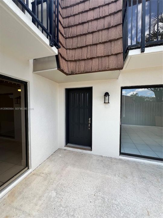 В аренду: $3,350 (3 спален, 2 ванн, 1488 Квадратных фут)