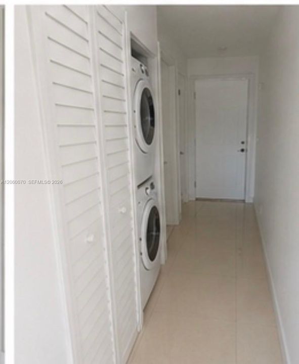 В аренду: $6,950 (3 спален, 3 ванн, 1457 Квадратных фут)