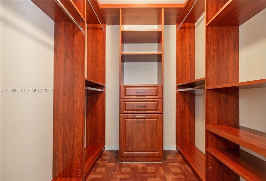 На продажу: $225,000 (3 спален, 2 ванн, 1280 Квадратных фут)
