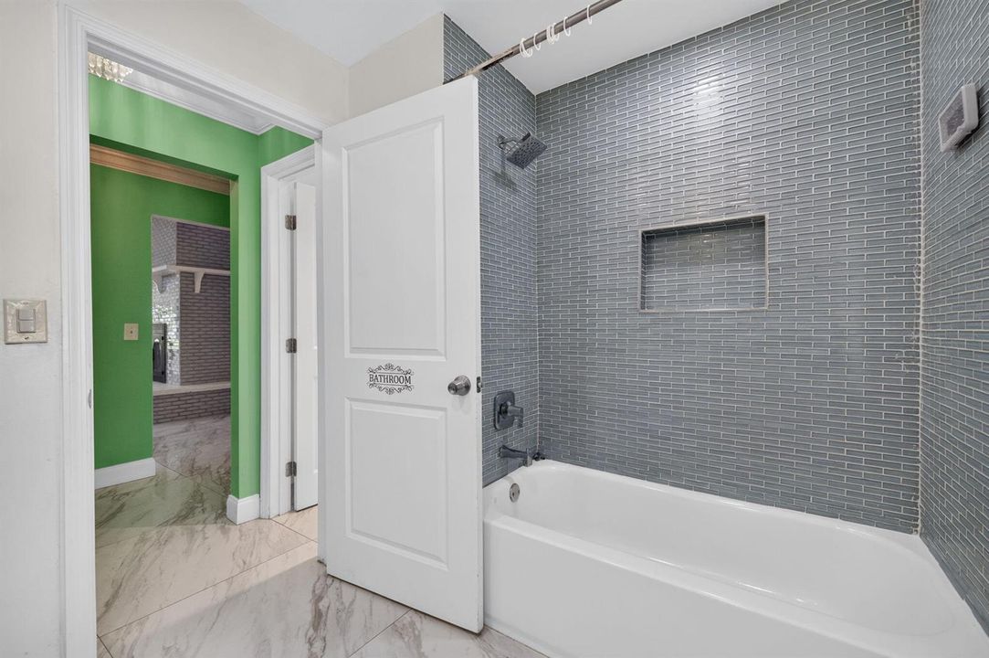 33-web-or-mls-3A5A6246