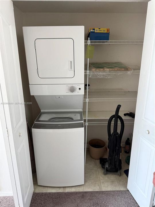 For Rent: $2,200 (1 beds, 1 baths, 750 Square Feet)