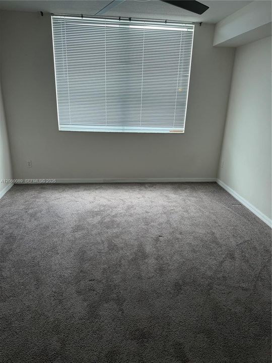 For Rent: $2,200 (1 beds, 1 baths, 750 Square Feet)