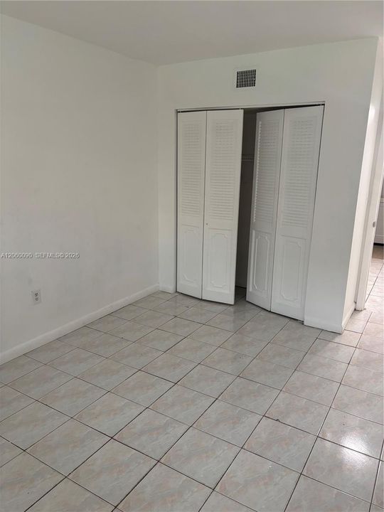 В аренду: $1,750 (2 спален, 2 ванн, 1100 Квадратных фут)