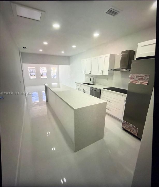 En Renta: $2,700 (2 camas, 1 baños, 1200 Pies cuadrados)