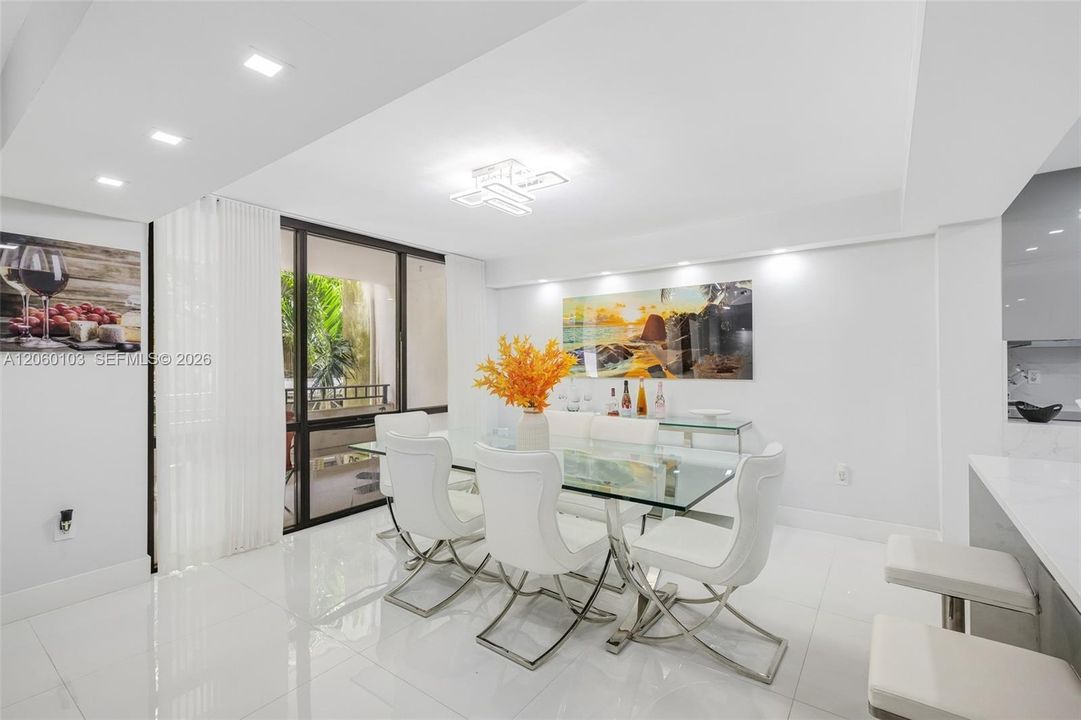 На продажу: $415,000 (3 спален, 2 ванн, 1848 Квадратных фут)
