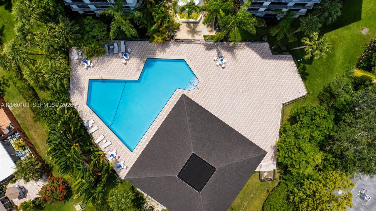 На продажу: $415,000 (3 спален, 2 ванн, 1848 Квадратных фут)