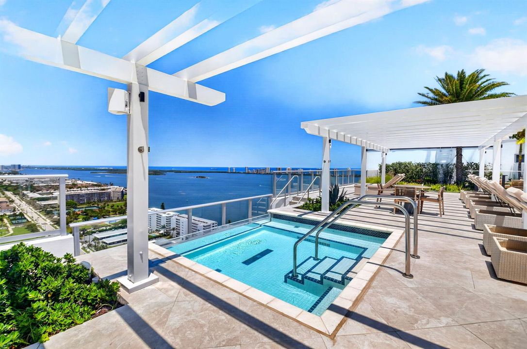 Amenities . Rooftop Spa