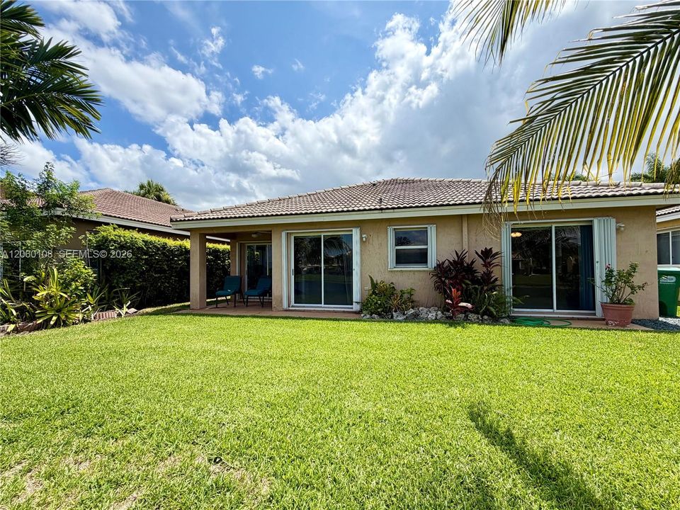 For Rent: $3,495 (3 beds, 2 baths, 1508 Square Feet)