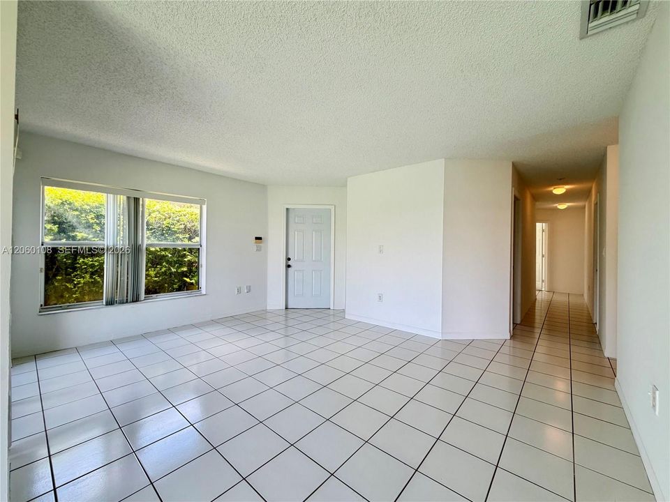 For Rent: $3,495 (3 beds, 2 baths, 1508 Square Feet)