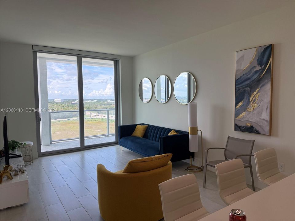 В аренду: $2,800 (1 спален, 1 ванн, 702 Квадратных фут)