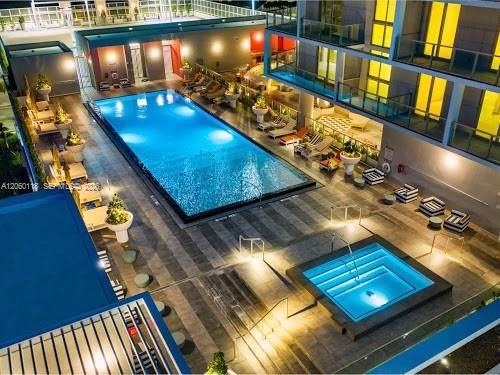 В аренду: $2,800 (1 спален, 1 ванн, 702 Квадратных фут)