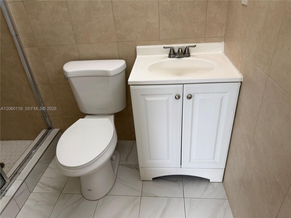 В аренду: $2,800 (3 спален, 2 ванн, 2920 Квадратных фут)