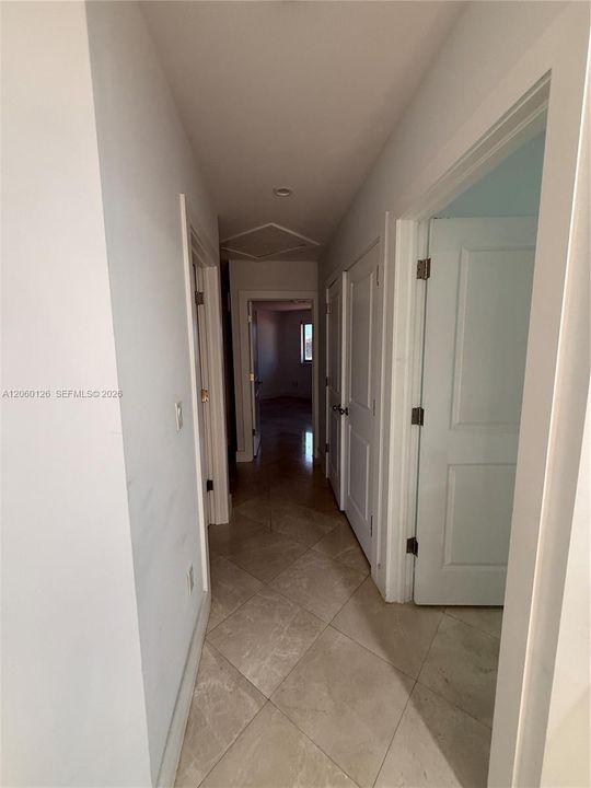 В аренду: $9,000 (5 спален, 5 ванн, 3138 Квадратных фут)