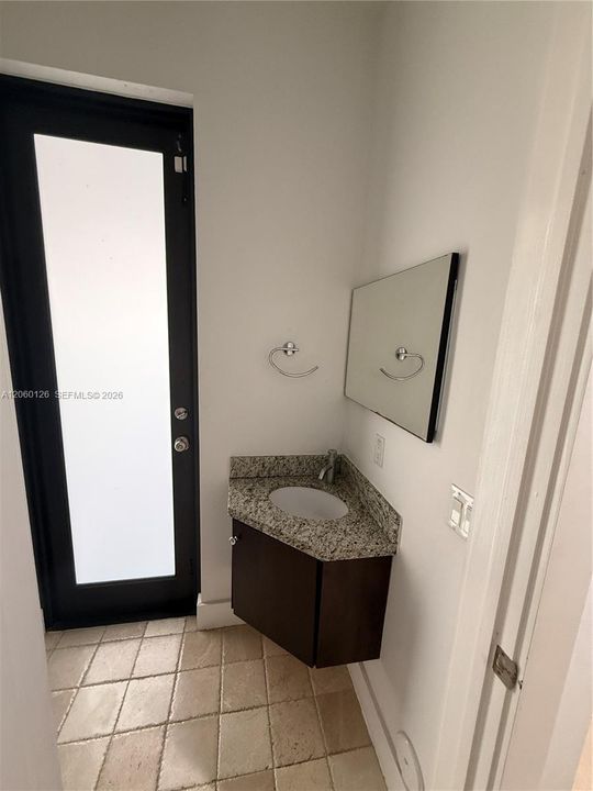 В аренду: $9,000 (5 спален, 5 ванн, 3138 Квадратных фут)