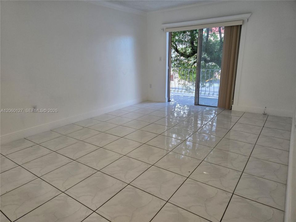 В аренду: $1,850 (1 спален, 1 ванн, 575 Квадратных фут)