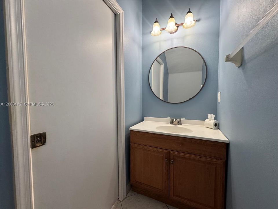 En Renta: $3,950 (4 camas, 2 baños, 2046 Pies cuadrados)