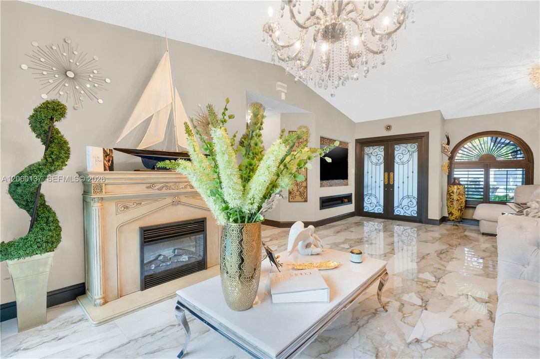 En Venta: $764,999 (2 camas, 2 baños, 1596 Pies cuadrados)