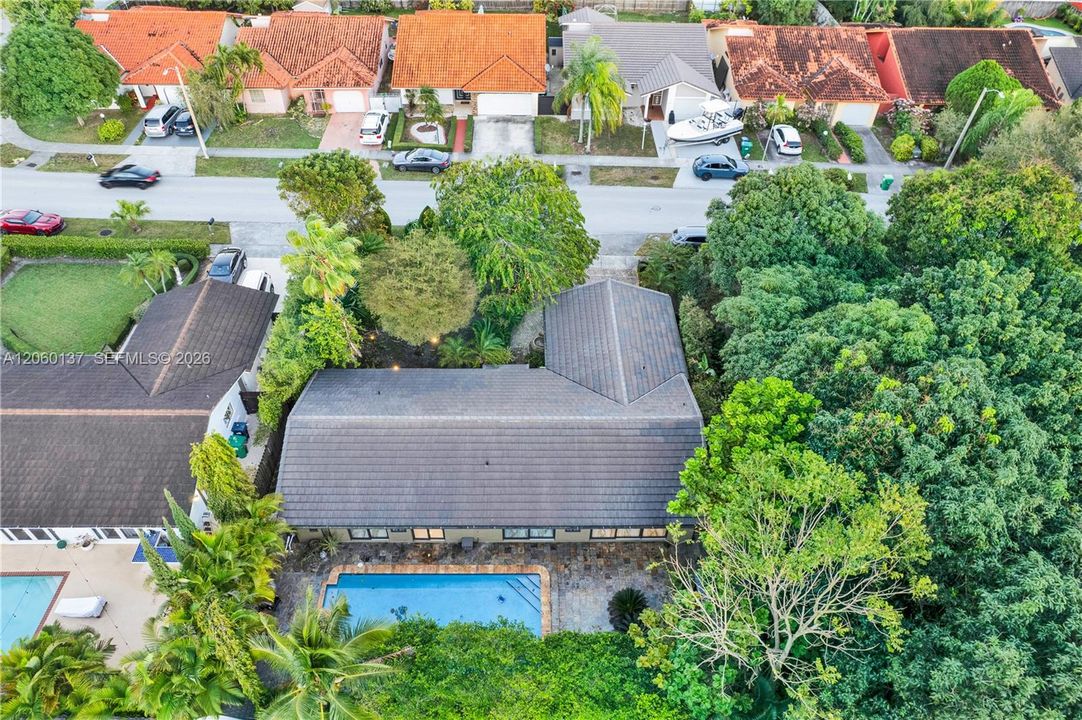 En Venta: $764,999 (2 camas, 2 baños, 1596 Pies cuadrados)