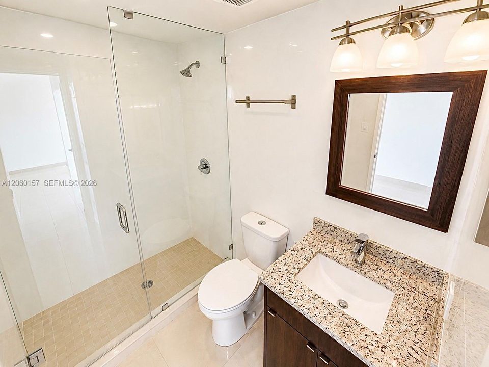 For Rent: $2,100 (1 beds, 1 baths, 680 Square Feet)