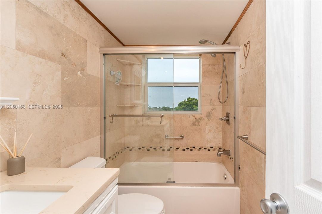 В аренду: $1,900 (1 спален, 1 ванн, 597 Квадратных фут)