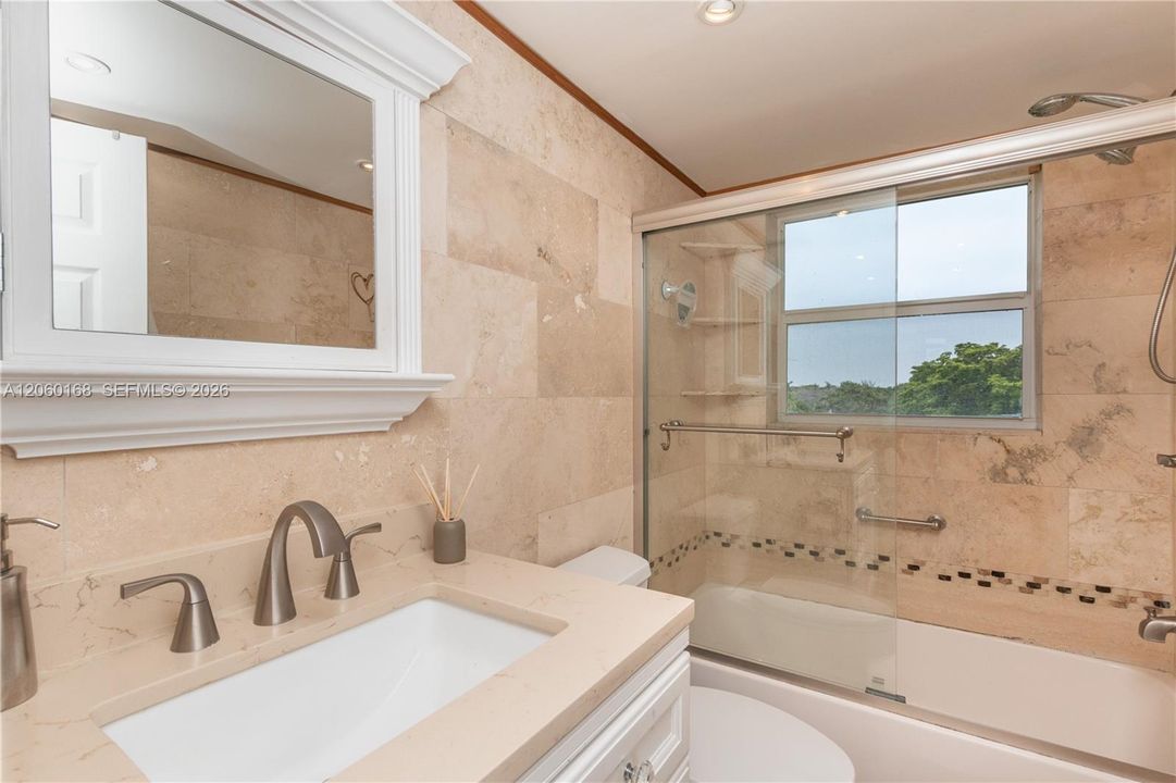 В аренду: $1,900 (1 спален, 1 ванн, 597 Квадратных фут)