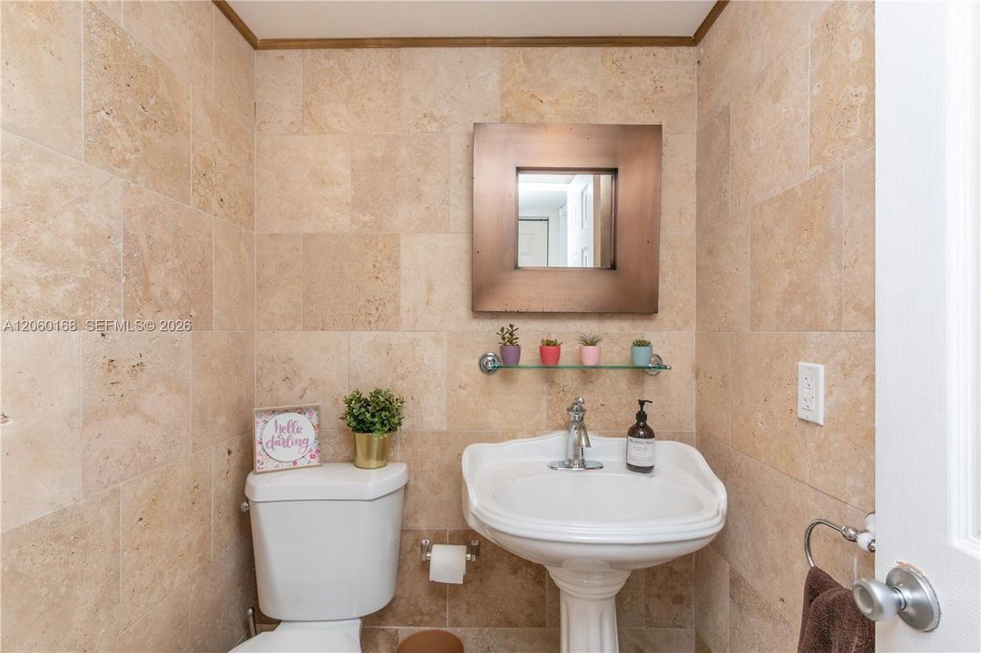 В аренду: $1,900 (1 спален, 1 ванн, 597 Квадратных фут)
