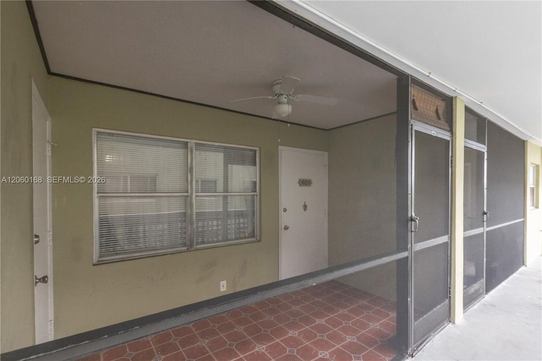 В аренду: $1,900 (1 спален, 1 ванн, 597 Квадратных фут)