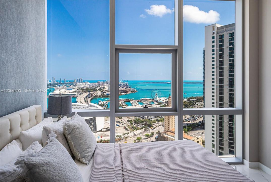 En Venta: $1,650,000 (3 camas, 4 baños, 2188 Pies cuadrados)