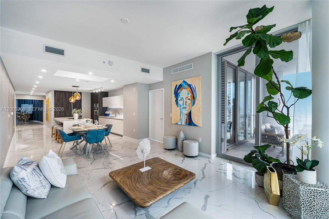 En Venta: $1,650,000 (3 camas, 4 baños, 2188 Pies cuadrados)