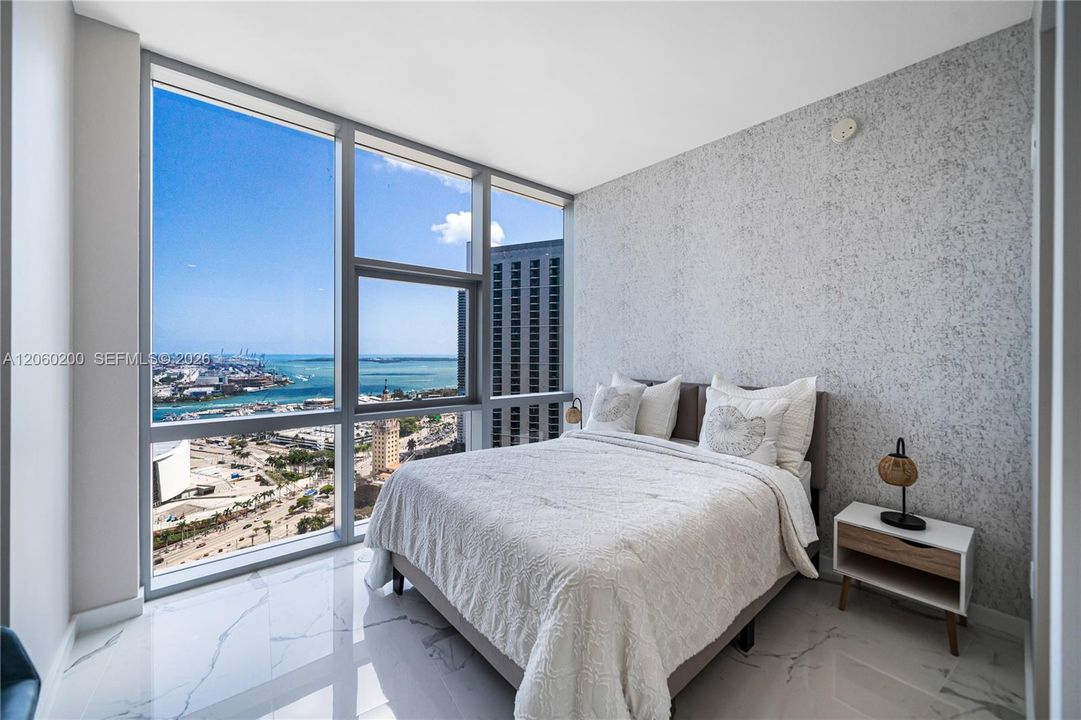 En Venta: $1,650,000 (3 camas, 4 baños, 2188 Pies cuadrados)