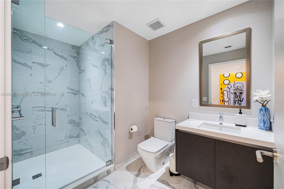 En Venta: $1,650,000 (3 camas, 4 baños, 2188 Pies cuadrados)