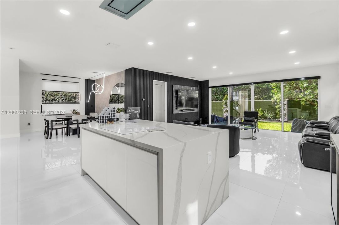 For Sale: $1,399,000 (5 beds, 5 baths, 3113 Square Feet)