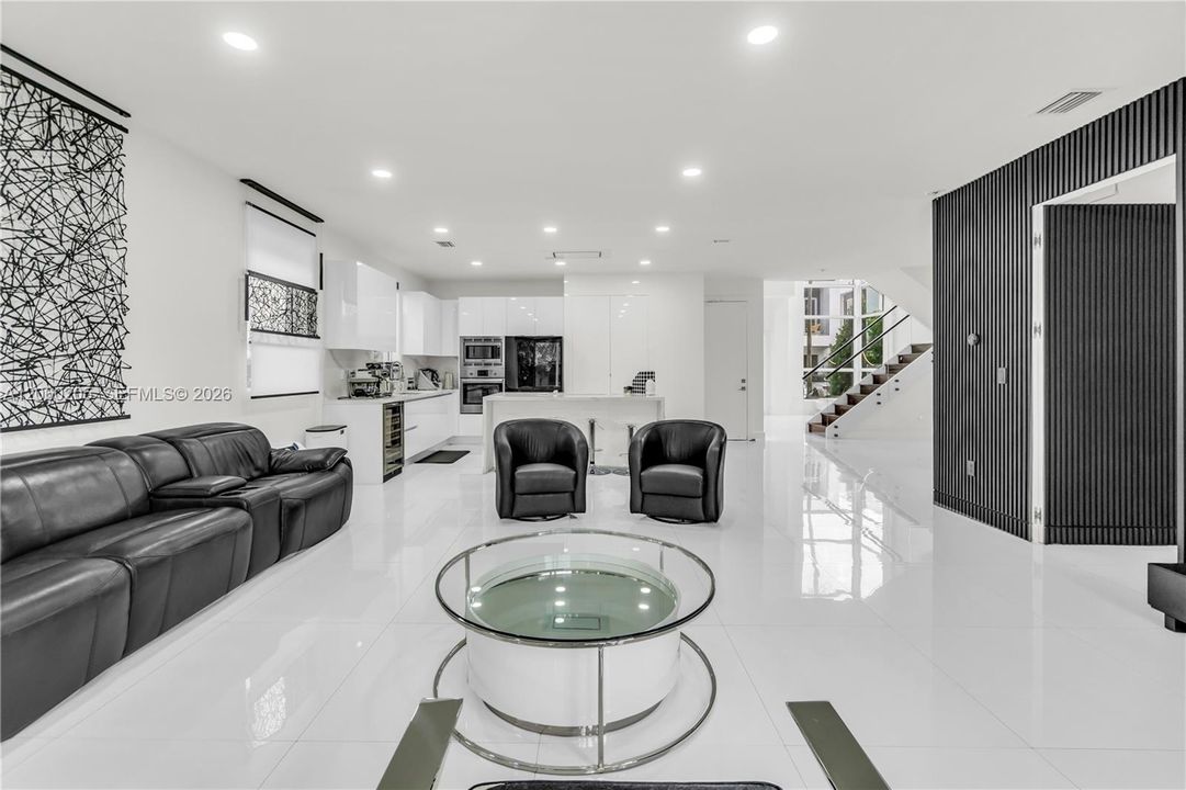 For Sale: $1,399,000 (5 beds, 5 baths, 3113 Square Feet)