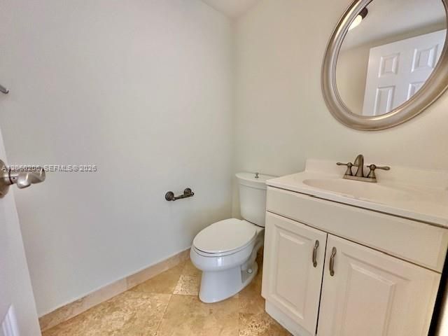 For Rent: $2,250 (1 beds, 1 baths, 895 Square Feet)