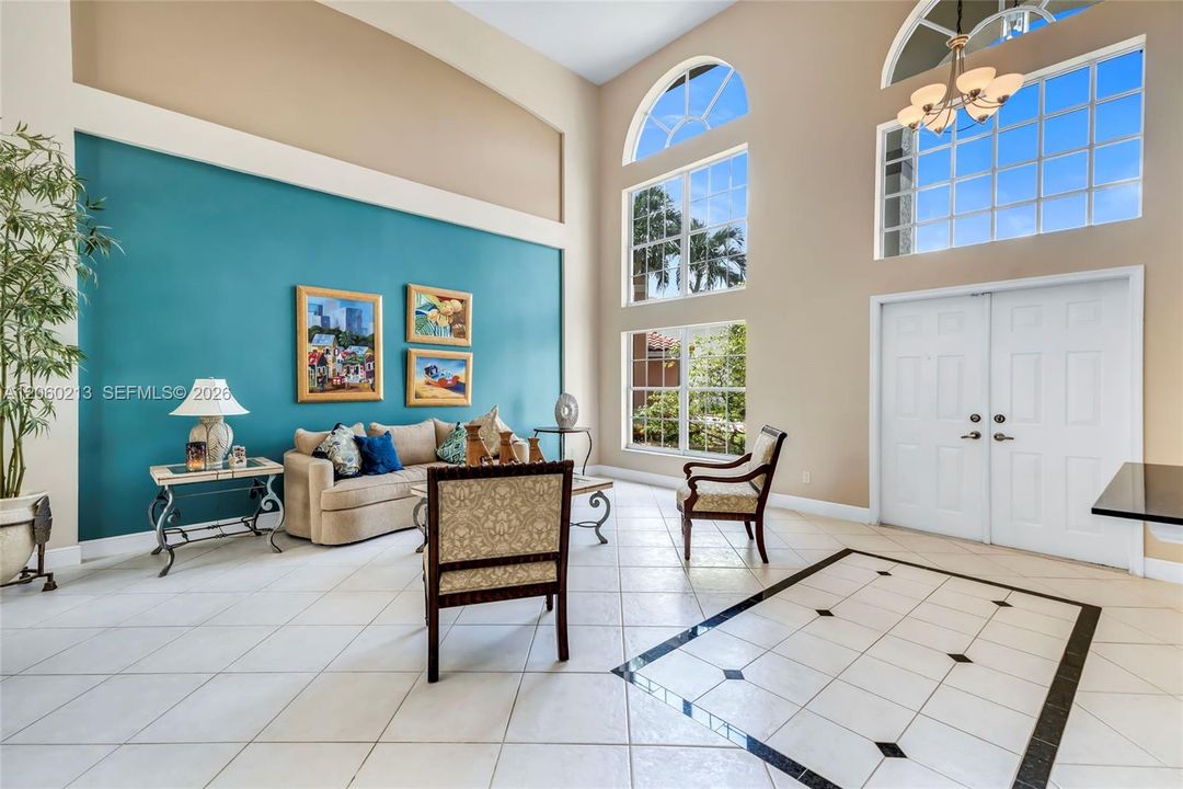 For Sale: $998,000 (5 beds, 3 baths, 3417 Square Feet)