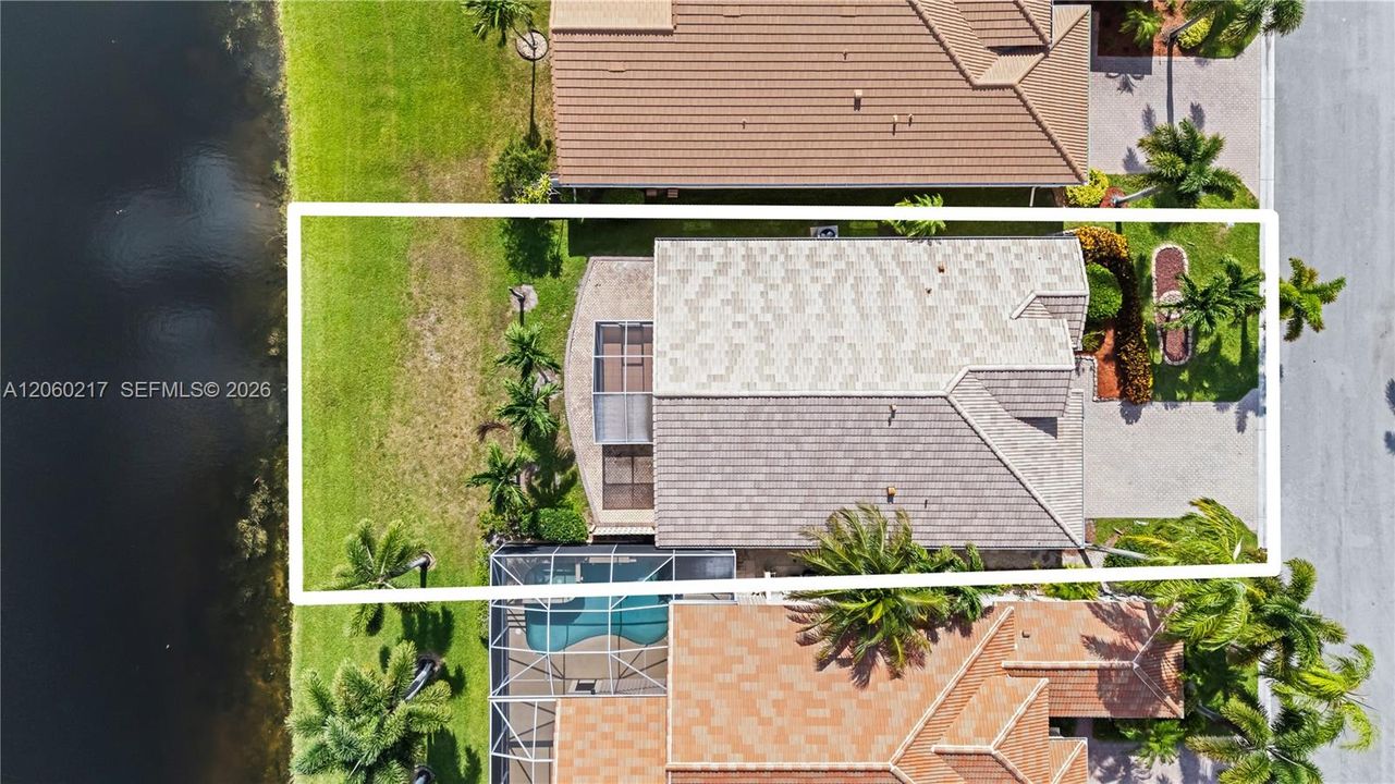 На продажу: $550,000 (3 спален, 2 ванн, 1692 Квадратных фут)