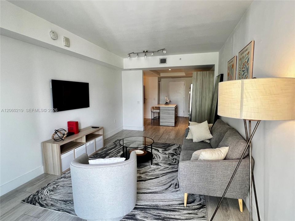 En Venta: $490,000 (1 camas, 1 baños, 673 Pies cuadrados)