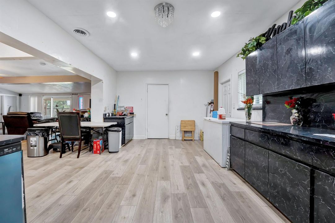 006_trevisuality_3250_glendale_blvd-6_77