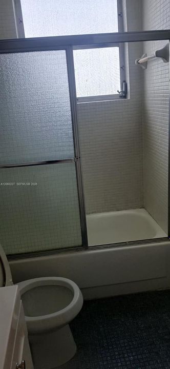 На продажу: $239,000 (2 спален, 2 ванн, 1118 Квадратных фут)